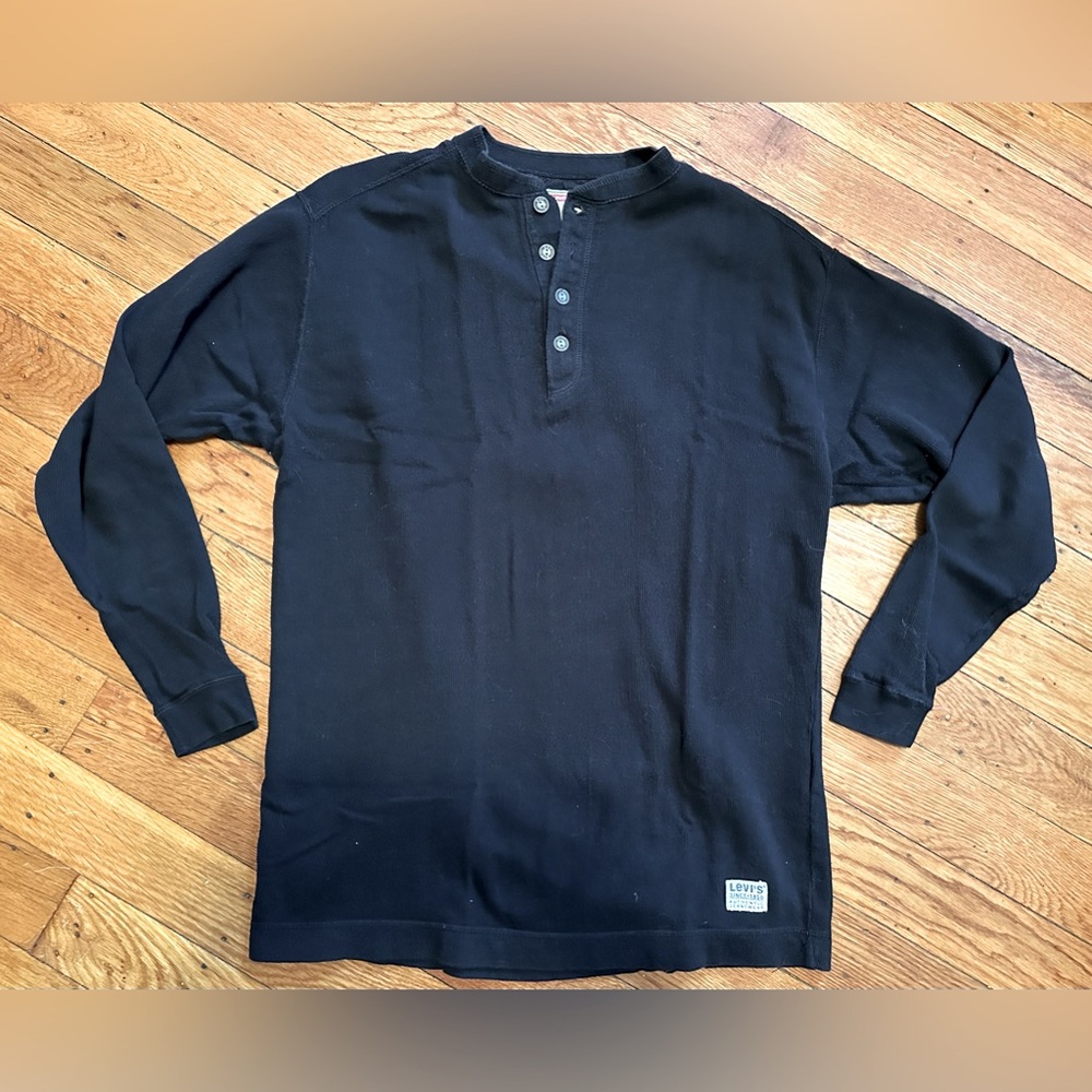 Levi’s great condition shirt